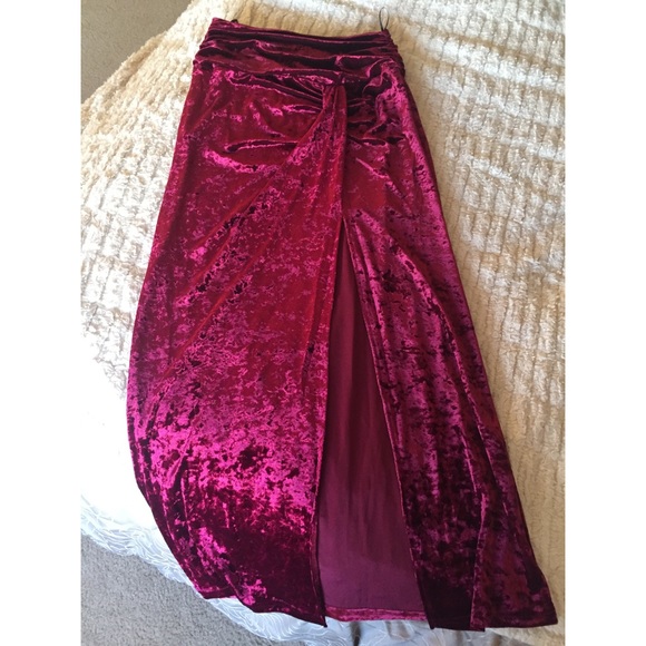 Dresses & Skirts - High Slit Ruched Velvet Skirt